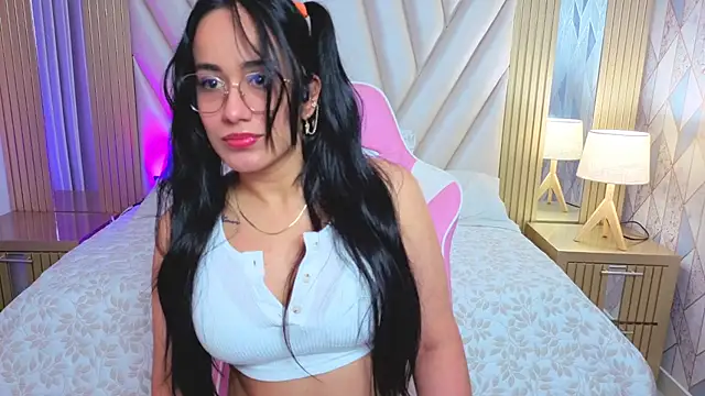 Miia harper  online show from 14, 9, 2025