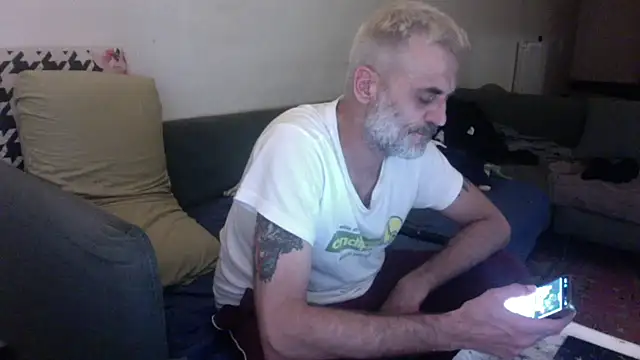 Snapshot of skossa777 chatting on 8, 10, 2025 skossa777 online show from 8, 10, 2025