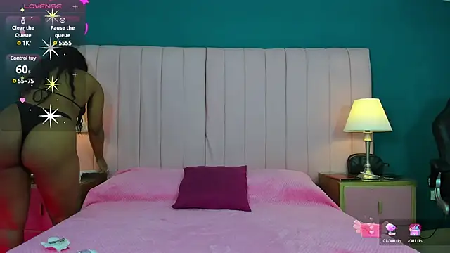 Snapshot of MavyStar chatting on 19, 12, 2024 MavyStar online show from 19, 12, 2024