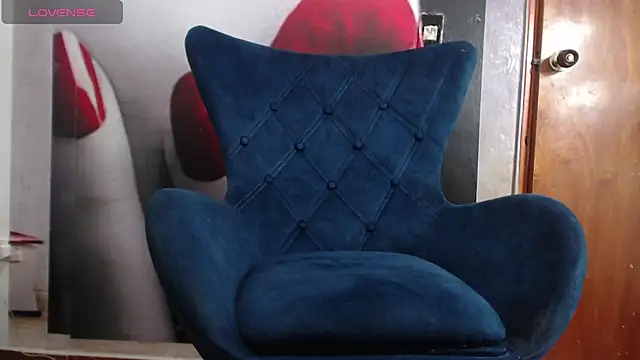 karenlennox1 online show from 12, 1, 2025