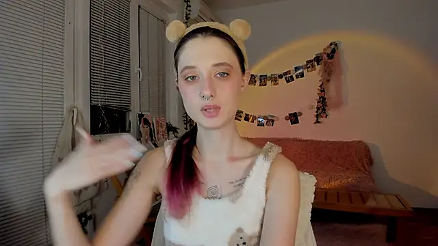 Snapshot of Jenny_darling_love chatting on 24, 12, 2024 Jenny darling love online show from 24, 12, 2024