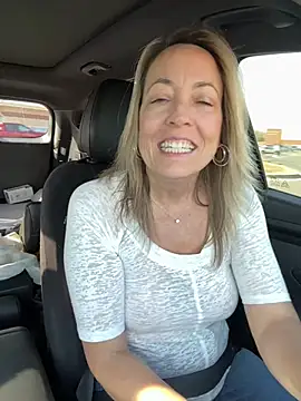 Snapshot of Cherry-red-xo chatting on 13, 3, 2025 Cherry-red-xo online show from 13, 3, 2025