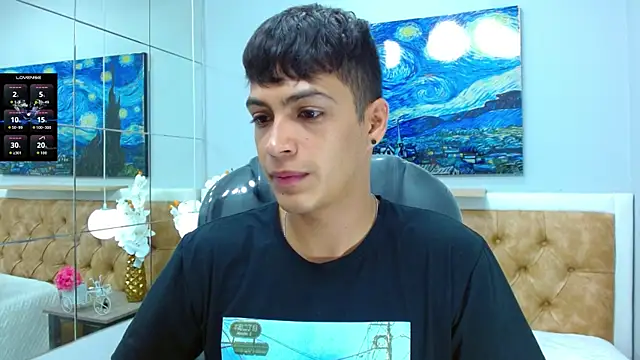 SkinnyBoy  online show from 18, 10, 2025