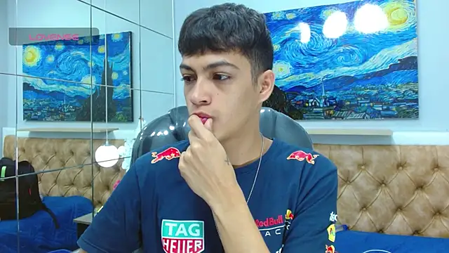 SkinnyBoy  online show from 14, 11, 2025