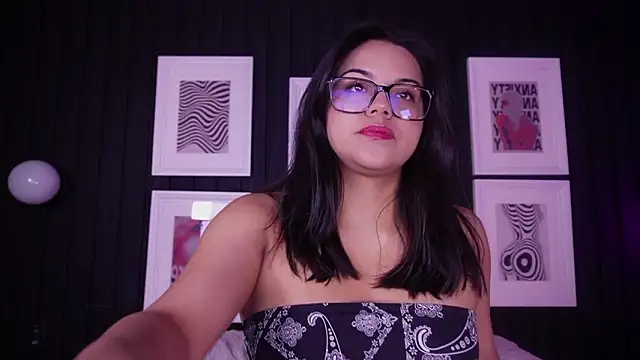 Sophia wilsonn  online show from 3, 3, 2026