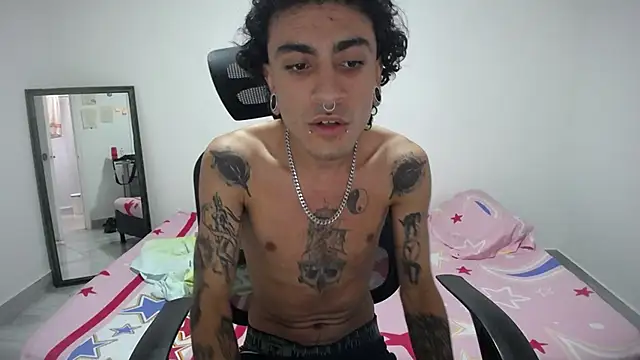 present the magic online show from 6, 4, 2026