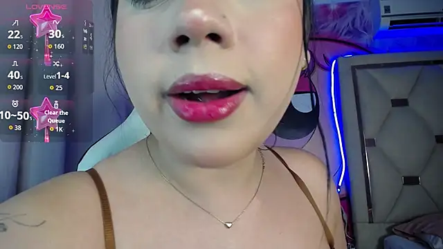 Snapshot of Ashley_piinkk_ chatting on 28, 7, 2026 Ashley piinkk online show from 28, 7, 2026