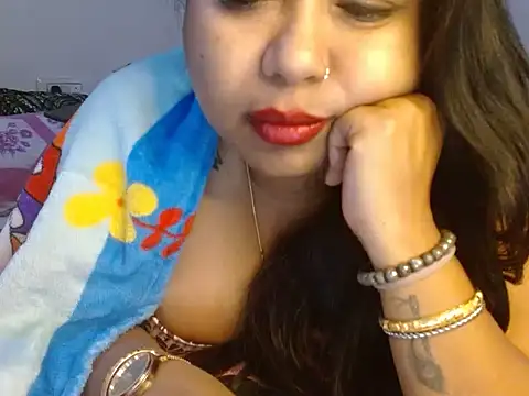 Snapshot of TASHa009 chatting on 25, 12, 2024 TASHa009 online show from 25, 12, 2024