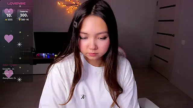 Snapshot of Fluffy_Rose chatting on 28, 9, 2025 Fluffy Rose online show from 28, 9, 2025