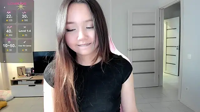 Fluffy Rose online show from 2, 3, 2026