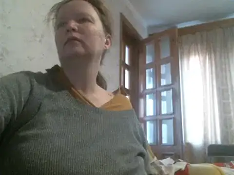 Isolda25 online show from 16, 1, 2025