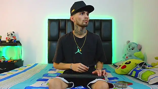 Snapshot of Brutal_Sex_Fucking chatting on 2, 6, 2026 Brutal Sex Fucking online show from 2, 6, 2026