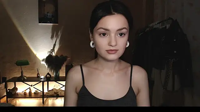 CuteRuby99 online show from 4, 12, 2025