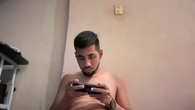 EnriquePersian197 online show from 19, 1, 2025