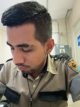 EnriquePersian197 online show from 19, 3, 2025