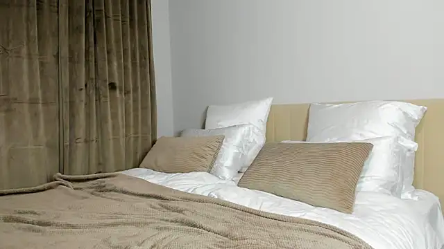 Snapshot of kirraa_ chatting on 14, 11, 2025 kirraa online show from 14, 11, 2025