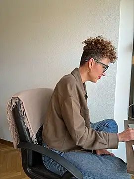 lavaldez online show from 9, 4, 2026