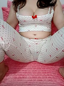 Snapshot of Sabrina-Sex chatting on 4, 10, 2025 Sabrina-Sex online show from 4, 10, 2025