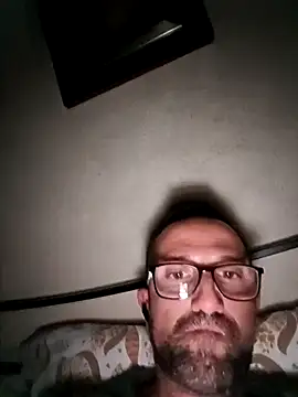 Porco81cazzo online show from 30, 4, 2026