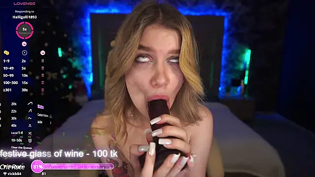 Snapshot of AnacondaOn chatting on 31, 12, 2024 AnacondaOn online show from 31, 12, 2024