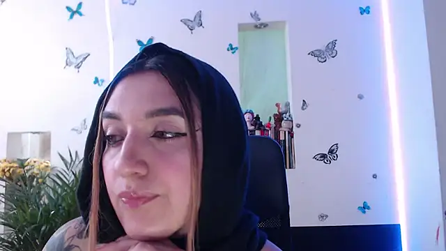 Lia-mitch online show from 15, 10, 2025