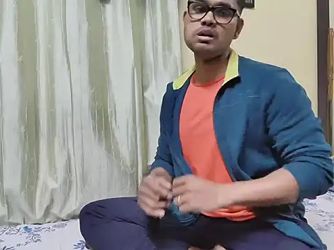 Snapshot of loveboyrp chatting on 25, 2, 2025 loveboyrp online show from 25, 2, 2025