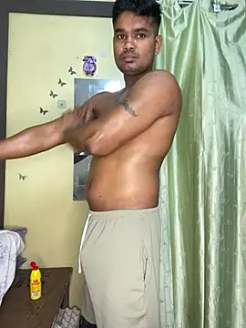 Snapshot of loveboyrp chatting on 9, 3, 2025 loveboyrp online show from 9, 3, 2025