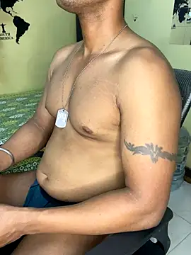 Snapshot of loveboyrp chatting on 13, 9, 2025 loveboyrp online show from 13, 9, 2025