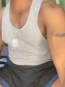 Snapshot of loveboyrp chatting on 8, 10, 2025 loveboyrp online show from 8, 10, 2025