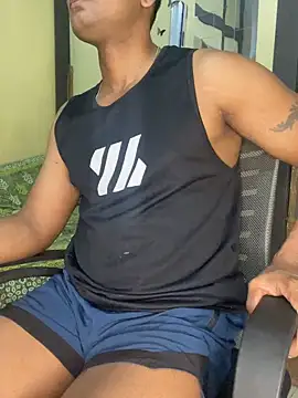 Snapshot of loveboyrp chatting on 3, 11, 2025 loveboyrp online show from 3, 11, 2025