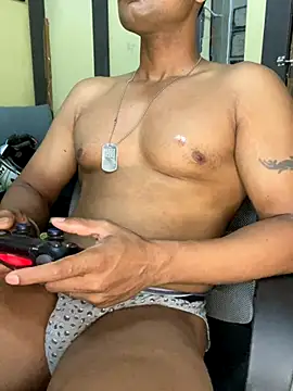 Snapshot of loveboyrp chatting on 26, 11, 2025 loveboyrp online show from 26, 11, 2025