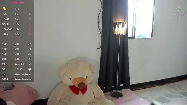 Snapshot of Lunadahia chatting on 16, 3, 2025 Lunadahia online show from 16, 3, 2025