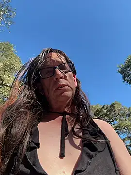 NinasNylonz online show from 27, 7, 2026