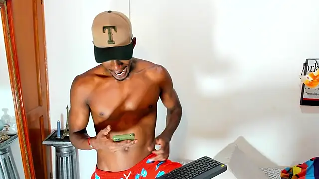 Snapshot of Darick_brown chatting on 13, 12, 2024 Darick brown online show from 13, 12, 2024