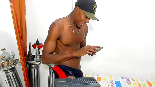 Snapshot of Darick_brown chatting on 5, 3, 2025 Darick brown online show from 5, 3, 2025