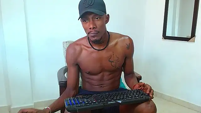 Snapshot of Darick_brown chatting on 29, 9, 2025 Darick brown online show from 29, 9, 2025