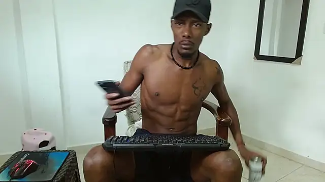 Snapshot of Darick_brown chatting on 30, 9, 2025 Darick brown online show from 30, 9, 2025