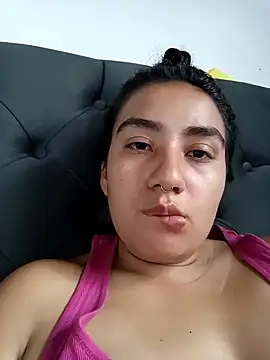 Snapshot of Hellen_Alex chatting on 6, 2, 2025 Hellen Alex online show from 6, 2, 2025