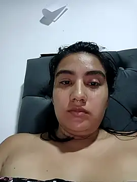 Snapshot of Hellen_Alex chatting on 23, 2, 2025 Hellen Alex online show from 23, 2, 2025