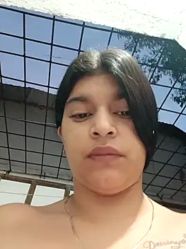 Snapshot of naughty-girl01 chatting on 21, 1, 2025 naughty-girl01 online show from 21, 1, 2025