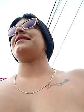 Snapshot of naughty-girl01 chatting on 3, 2, 2025 naughty-girl01 online show from 3, 2, 2025