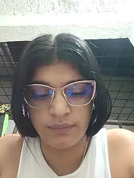 Snapshot of naughty-girl01 chatting on 13, 2, 2025 naughty-girl01 online show from 13, 2, 2025