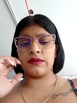 Snapshot of naughty-girl01 chatting on 13, 3, 2025 naughty-girl01 online show from 13, 3, 2025