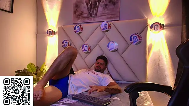 Snapshot of max_ashley_mds chatting on 23, 6, 2026 max ashley mds online show from 23, 6, 2026