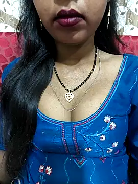 Snapshot of Sharmila-Singh chatting on 21, 4, 2026 Sharmila-Singh online show from 21, 4, 2026
