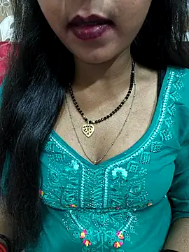 Snapshot of Sharmila-Singh chatting on 30, 4, 2026 Sharmila-Singh online show from 30, 4, 2026