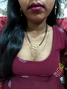 Snapshot of Sharmila-Singh chatting on 11, 5, 2026 Sharmila-Singh online show from 11, 5, 2026