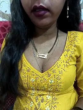 Snapshot of Sharmila-Singh chatting on 12, 5, 2026 Sharmila-Singh online show from 12, 5, 2026