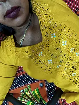 Snapshot of Sharmila-Singh chatting on 26, 5, 2026 Sharmila-Singh online show from 26, 5, 2026