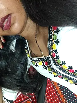 Snapshot of Sharmila-Singh chatting on 25, 6, 2026 Sharmila-Singh online show from 25, 6, 2026